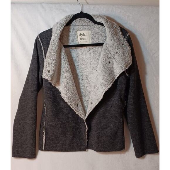 Dylan Womens Jacket Small Gray Faux Fur Lined Long Sleeve Buttons Soft - Picture 3 of 11